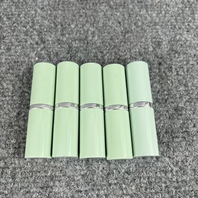 Lote de 5 Lápices Labiales Clinique De Colección NUEVO Tonos Descontinuados Color Surge Nuevo de Lote Antiguo Foto 1 de 4