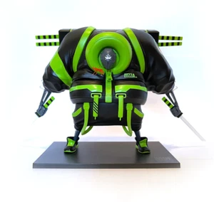 Master9Eyes M9E R177A Edition 1/12 vinyl figure by Playful Gorilla x Daytoner x  - Picture 1 of 2