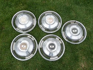 1967 chevrolet caprice wheel cover hub cap set very nice set - Picture 1 of 6