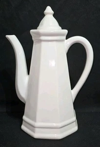 Pfaltzgraff Heritage White Coffee Pot & Lid 13 1/2" Tall USA Made Excellent Cond - Picture 1 of 13