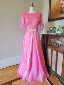 Vintage Pink Sleeping Beauty Aurora Cinderella Dress 1960s Large - Picture 1 of 13