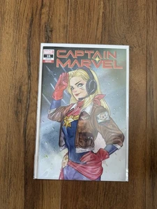 CAPTAIN MARVEL #16 * NM+ * TRADE DRESS PEACH MOMOKO VARIANT 🔥🔥🔥 - Bild 1 von 1