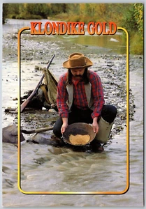 Postcard Yukon Klondike Gold Rush Bonanza Creek Panning Reenactor - Picture 1 of 2