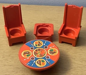 Vtg Fisher Price Castle 993 Little People Throne Chair Round Dining Table Lot - Picture 1 of 17