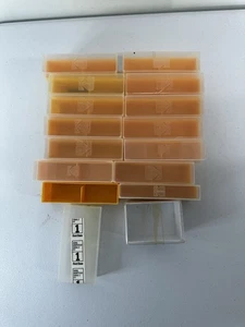 Juego de contenedores de almacenamiento deslizables vintage de plástico KODAK de 35 mm para diapositivas de 2" x 2” - Imagen 1 de 7