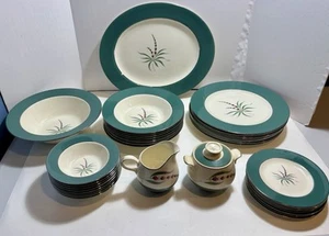 Set of Homer Laughlin Cavalier Eggshell Lupine Dinnerware 8 Place Settings + Vtg - Picture 1 of 13