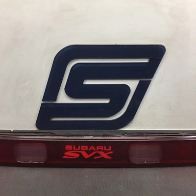 Subaru SVX 1997 - luz de freno central (nota) Foto 1 de 4