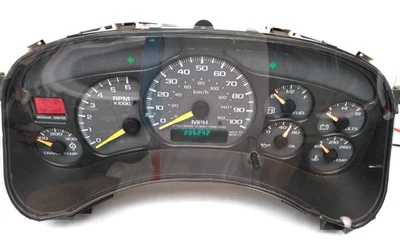 206K Chevy  2001 2002 Silverado 1500 2500 GMC Sierra 15059383 Gauge Cluster J34 - Image 1 of 4