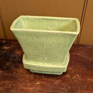 Vintage 1940's McCoy Footed Speckled Green / Yellow Planter Vase Art Deco Flare - Picture 1 of 11