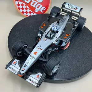 MINICHAMPS 1/18 McLaren Mercedes MP4-16 2001 David Coulthard #4 West Diecast - Picture 1 of 17