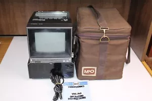 Monitor de color combinado portátil MPO Videotronics VHS-760 VCR funcionando - Imagen 1 de 10