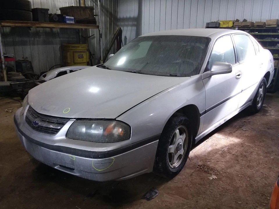 Vidrio parabrisas con banda de tinte azul compatible con 00-04 IMPALA 2050715 Foto 1 de 4