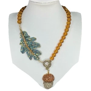 Gargantilla con cuentas de cristal con cuentas de bellota diamantes de imitación tono marrón dorado - Imagen 1 de 11