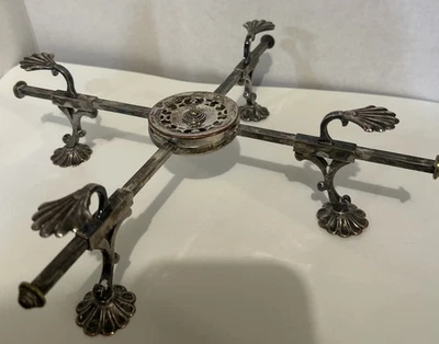 古董英国镀银可调节格鲁吉亚铆钉 以色列 Freeman & Son 著 — 第 1/4 张图片