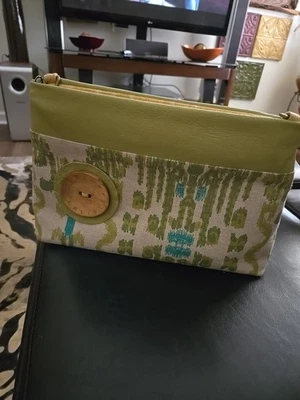 Bolso de mano Helen Carlisle de cuero textil multicolor Foto 1 de 4