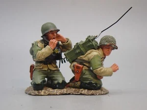 KING AND COUNTRY Réf :DD062 D.DAY -OFFICIER US ET SON RADIO 1 - Photo 1/2