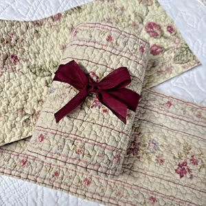 HERMOSO rollo de tela de edredón vintage - 6,5x30" - Imagen 1 de 3