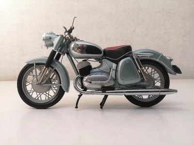 Modellino Moto DKW RT 350 Schuco Scala 1/10-C4 - Immagine 1 di 4