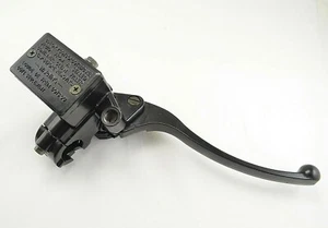 Brake Master Cylinder For Yamaha XJ500 XJ550 XJ600 XJ700 XJ750 XS700 XS750 XT250 - Picture 1 of 3