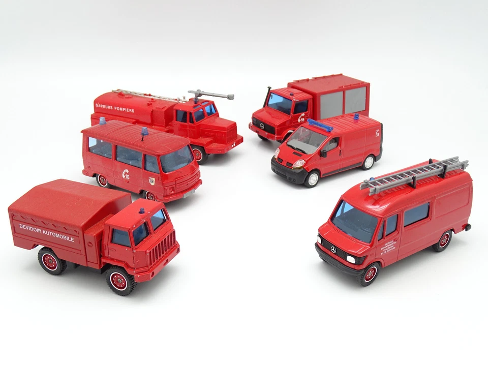Solido Firefighters 1/50 - Bundle Of 6 Models: Berliet/Mercedes/Renault/ - Image 1 of 1