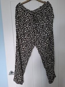 Ladies pull on lounge pants size 18 Marks & Spencer in animal print. Never worn
