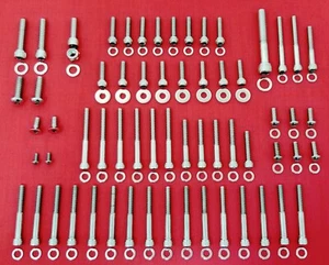 2004 & UP HARLEY SPORTSTER POLISHED STAINLESS STEEL ENGINE GEARCASE BOLT KIT SET - Bild 1 von 1