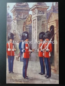 c1934 - London: IRISH and Grenadier Guards at BUCKINGHAM PALACE - Picture 1 of 1