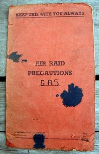 WWII AIR RAID PRECAUTIONS BOOKLET  July 1940 - Picture 1 of 11