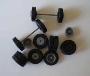 Wiking Modellauto Set Zubehör Räder Felgen Achsen für Lkw 1:87 - Bild 1 von 6