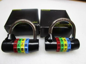 PACK de 2 cerraduras de combinación Bosvision para puertas de armario 64 mm 4 dígitos 7,8 mm grillete - Imagen 1 de 9