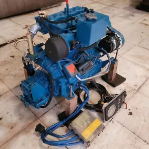 Lister Petter LPW4 diesel engine from lifeboat Used tested okay - ship by air - Picture 1 of 9