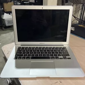 MACBOOK AIR CORE I5 13" 2017 1.8GHZ 4GB RAM NO HD, - Foto 1 di 6