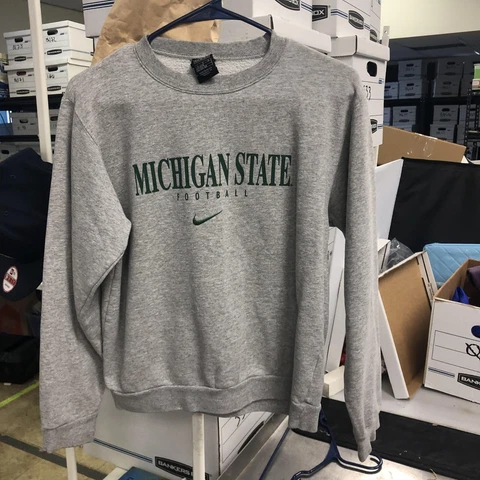 Boys Youth Large Michigan State Football Nike Team Gear Crewneck Sweatshirt Cover