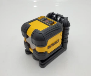 Nivel láser DeWalt (DW08802) 36 pies rojo autonivelante línea cruzada - SIN ESTUCHE - Imagen 1 de 9