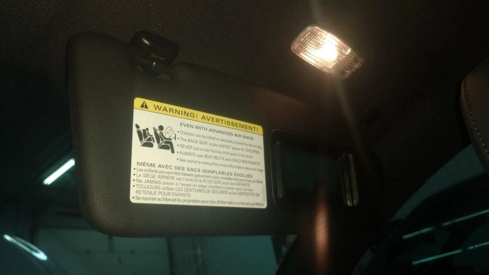 Parasol OEM para Audi SQ5 4 puertas negro derecho Foto 1 de 1