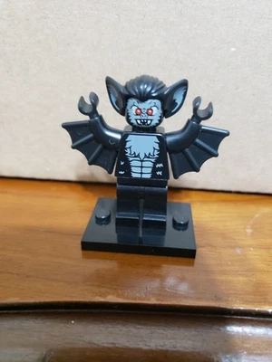 LEGO Vampire Bat CMF Series 8 8833 minifigure - Image 1 of 2