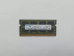 M471B5273DH0-CH9 Samsung 4GB PC3-10600 DDR3-1333MHz CL9 204-Pin SoDimm - Imagen 1 de 2