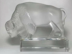 Signed Lalique Crystal Bison - Picture 1 of 9