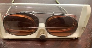 Y2K Pair Of Solar Shield Optics Polarized Clip On Sunglasses, 54 mod rectangular - Picture 1 of 13