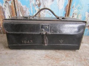 WW2 1943 Vickers Panier Despatch Riders Motorcycle Bag Tool Box Crows Foot Stamp - Picture 1 of 8