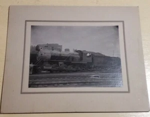 Vintage Train Photography 710 Engine Steamtrain & Engineer Black & White Photo - Picture 1 of 12