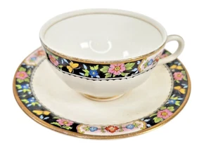 Edwin M. Knowles Teetasse und Untertasse Glasporzellan - Bild 1 von 7