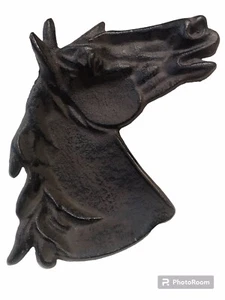 Vintage cast iron footed Horse tray 6.5 W - Foto 1 di 3