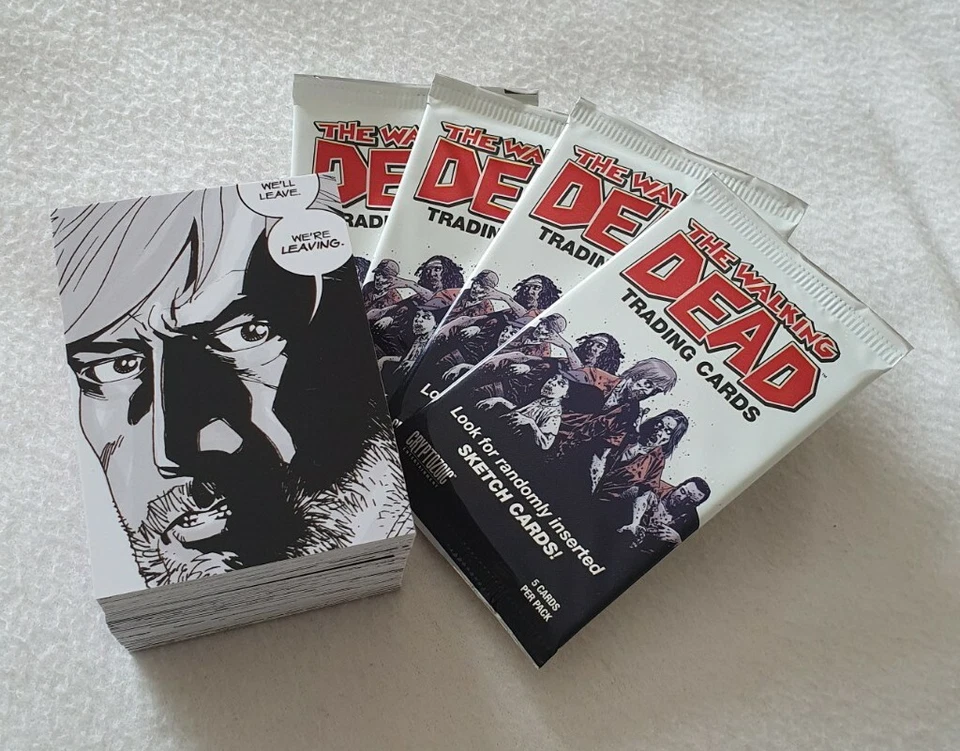 Cryptozoic The Walking Dead Comic Series 1 Trading Card Base Set  - Image 1 of 1