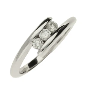 Ladies 18ct White Gold Three Stone Diamond Ring - 0.25ct - Picture 1 of 4