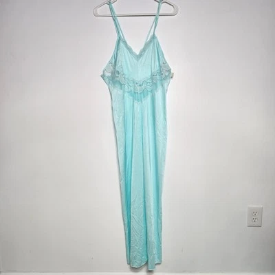Camisón de dormir vintage de nailon azul claro JC Penney talla grande Foto 1 de 4