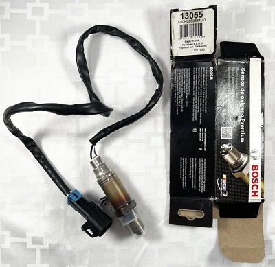 Bosch 13055 O2 Oxygen Sensor OE Style For Select  1.9L Saturn Vehicles 1996-1999 - Image 1 of 4