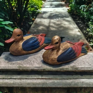 Hand Carved Hand Painted Wooden Ducks From Thailand 6.5" Long - Bild 1 von 5