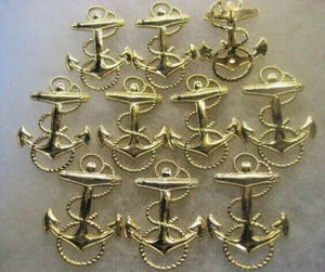 /US NAVY Cap Badge 15 Badges dealer lot Naval Academy - Picture 1 of 2
