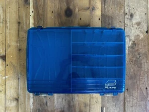 Plano Tackle Box - Picture 1 of 5